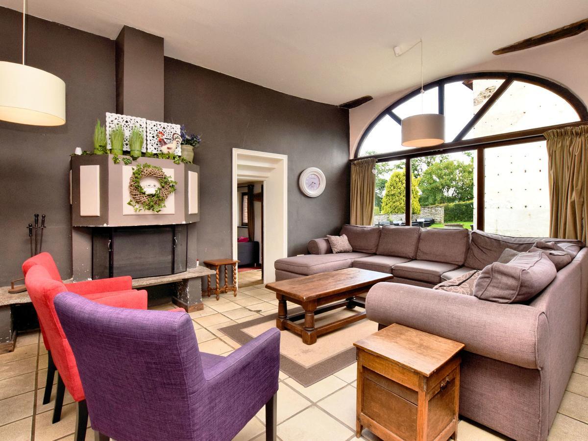 Spacious Holiday Home In Lierneux With Garden Luaran gambar
