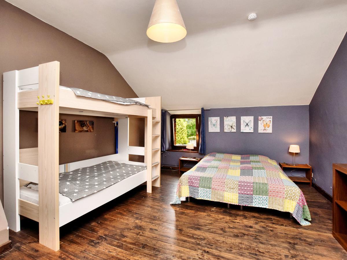 Spacious Holiday Home In Lierneux With Garden Luaran gambar